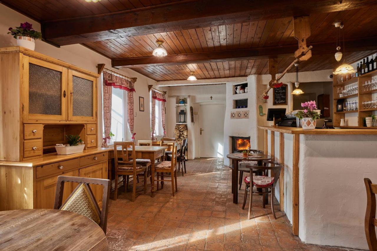 Pod Svatou Annou - Penzion A Rizkovna Horni Marsov Exterior photo